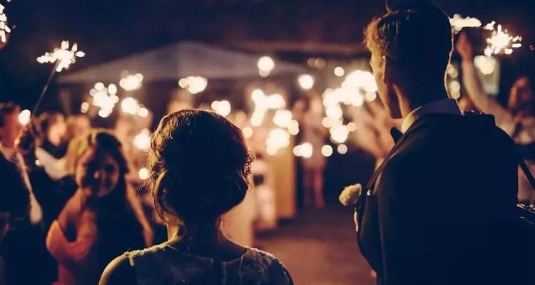 分手十多年后想复合怎么办？如何有效挽回旧爱？-第3张图片-爱昵情感