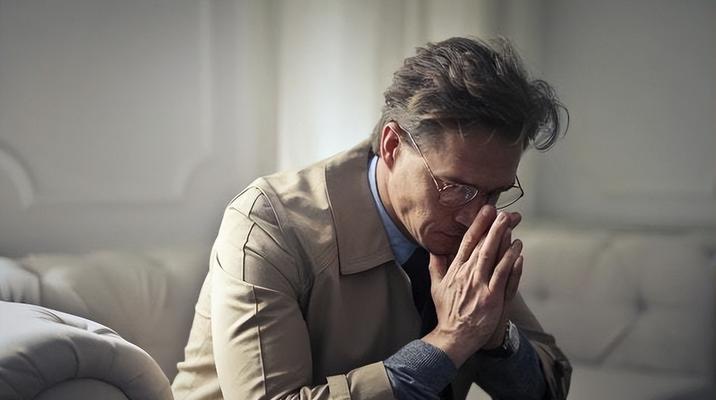 50多岁的男人为什么出轨？出轨的心理和原因是什么？-第2张图片-爱昵情感