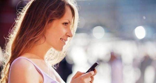 十万元能否挽回出轨的老婆？挽回婚姻的正确方法是什么？-第3张图片-爱昵情感