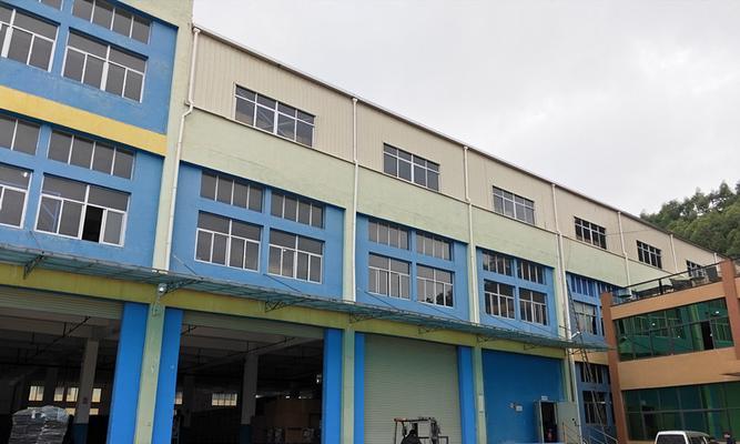 用大巨挽回移情别恋？如何有效应对情感危机？-第1张图片-爱昵情感