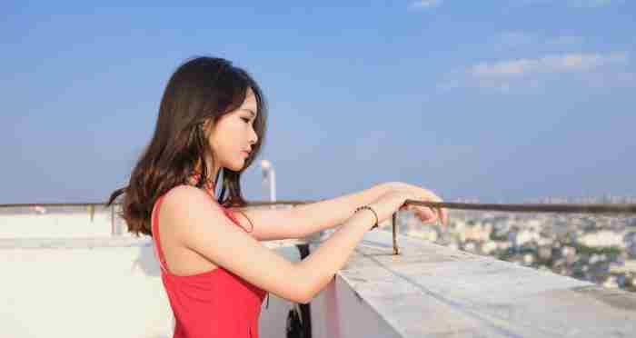 出轨的女生是否值得挽回？如何处理感情中的背叛问题？-第3张图片-爱昵情感