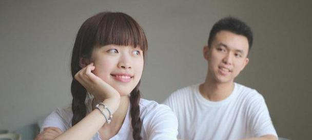 如何识别男友变心的前兆？怎样让他对你死心塌地？-第1张图片-爱昵情感