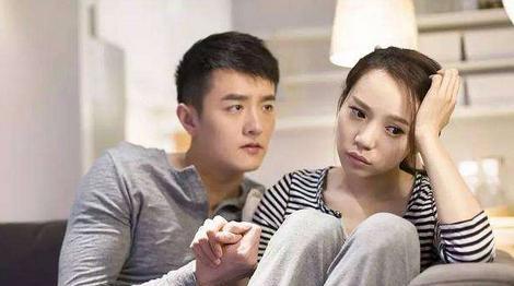 为什么男朋友突然对我冷淡？我该如何改善我们的关系？-第1张图片-爱昵情感