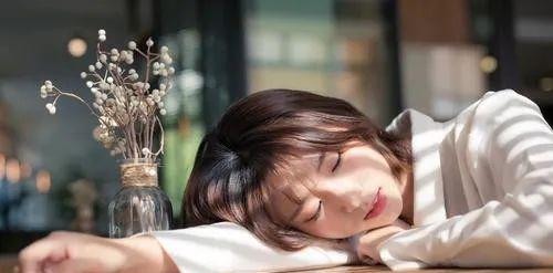 如何以真实的方式挽回女友（正确的方法和技巧）-第1张图片-爱昵情感