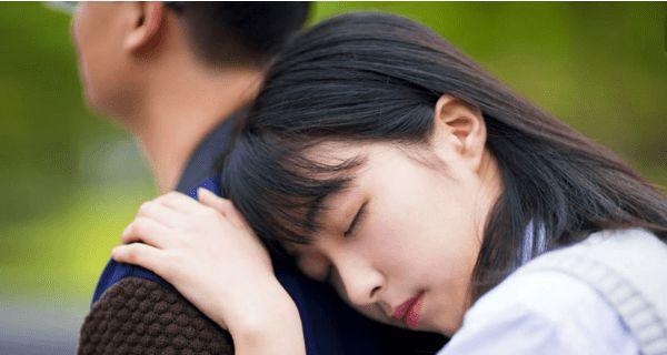 出轨的女人是否能挽回（探究出轨原因）-第1张图片-爱昵情感