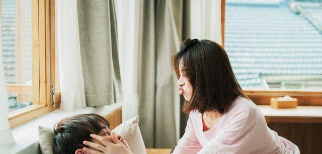女人爱上一个男人的标准是什么？如何判断女性的情感倾向？-第2张图片-爱昵情感