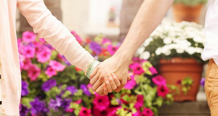 如何挽回想要离婚的老婆？挽回婚姻的正确方法是什么？-第2张图片-爱昵情感