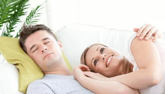 老公出轨了怎么办？如何一步一步挽回他的心？-第3张图片-爱昵情感