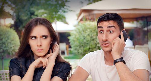 男人变心后还能挽回吗？如何有效修复感情裂痕？-第1张图片-爱昵情感